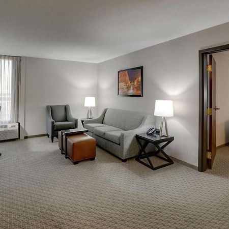Drury Inn & Suites Кейп-Жирардо Экстерьер фото