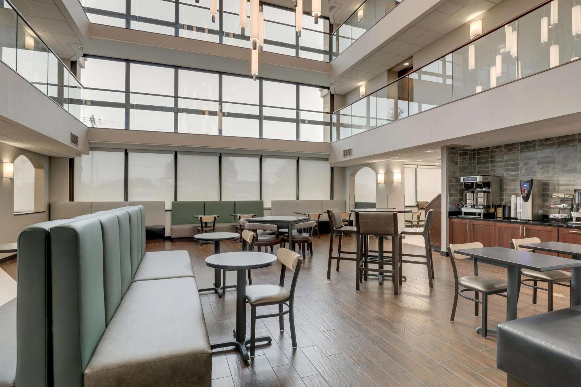 Drury Inn & Suites Кейп-Жирардо Экстерьер фото
