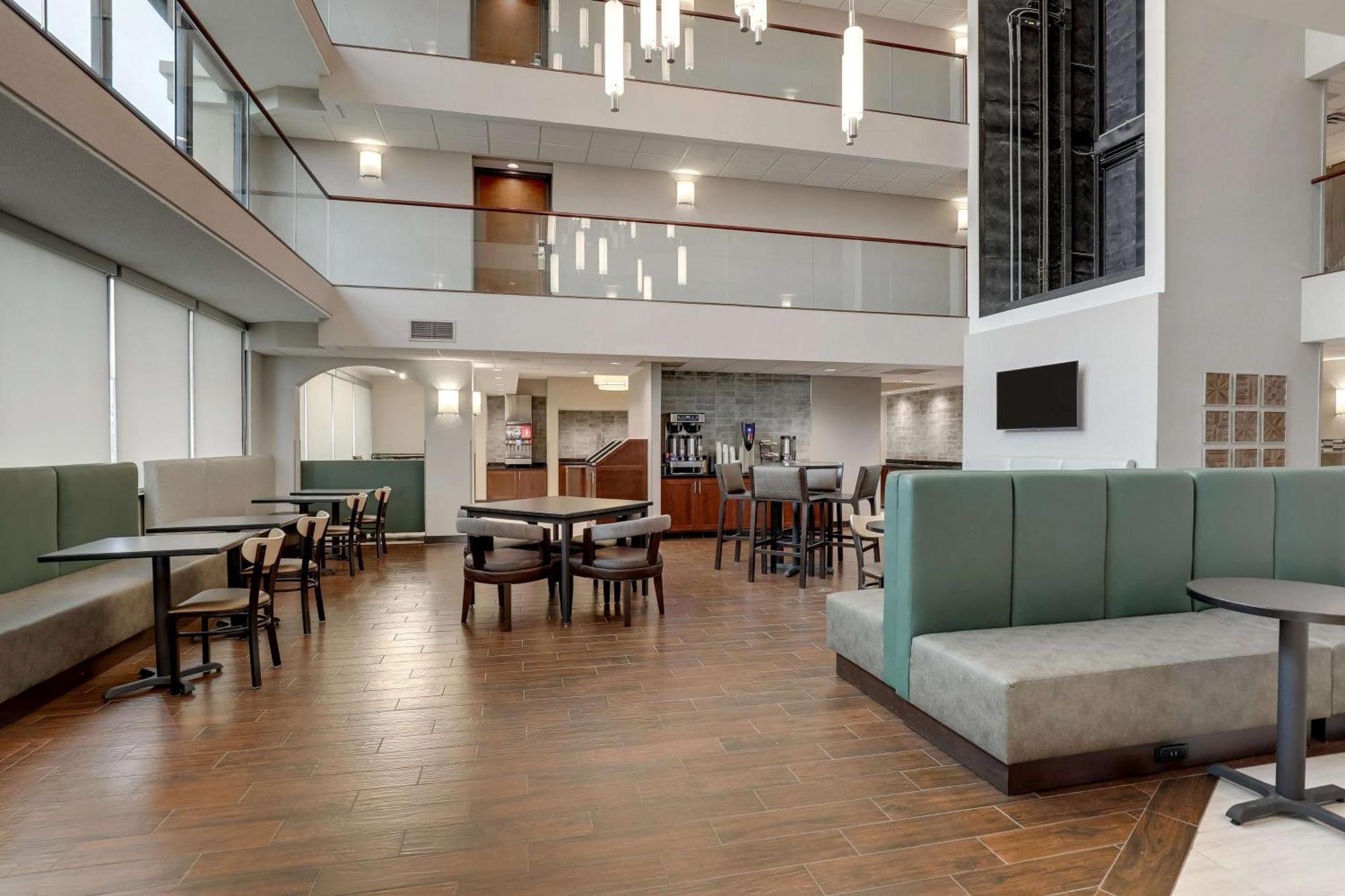 Drury Inn & Suites Кейп-Жирардо Экстерьер фото