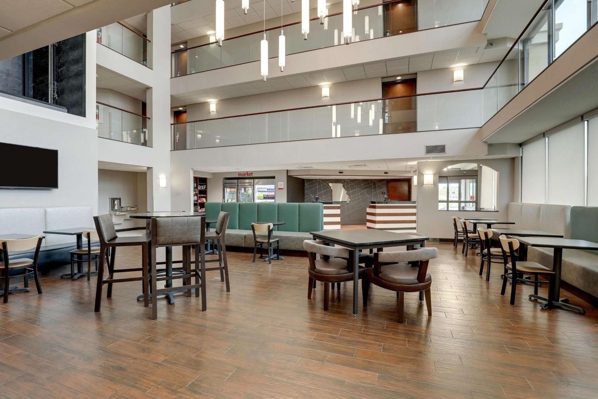 Drury Inn & Suites Кейп-Жирардо Экстерьер фото