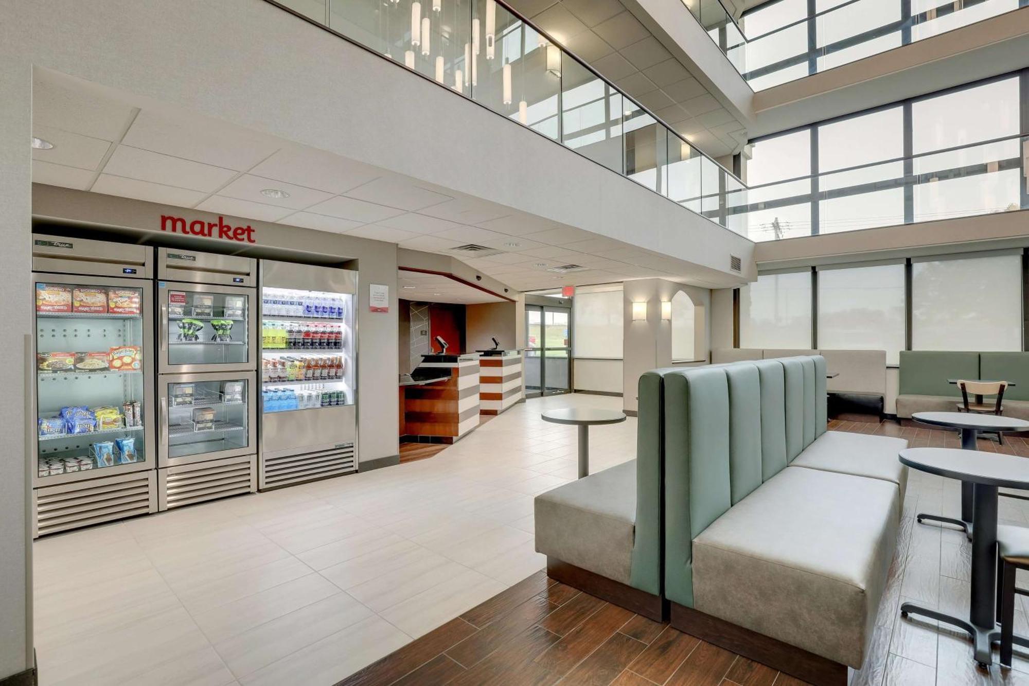 Drury Inn & Suites Кейп-Жирардо Экстерьер фото